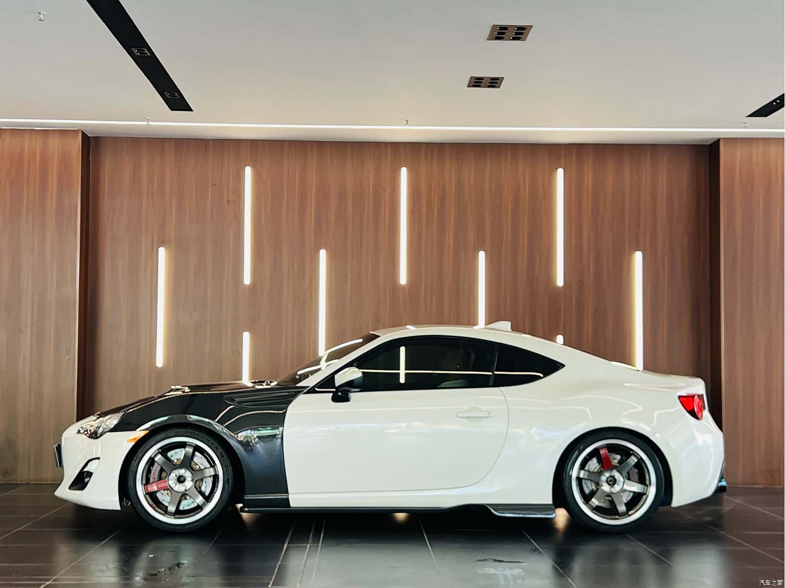 Toyota 86, 2015 все фото
