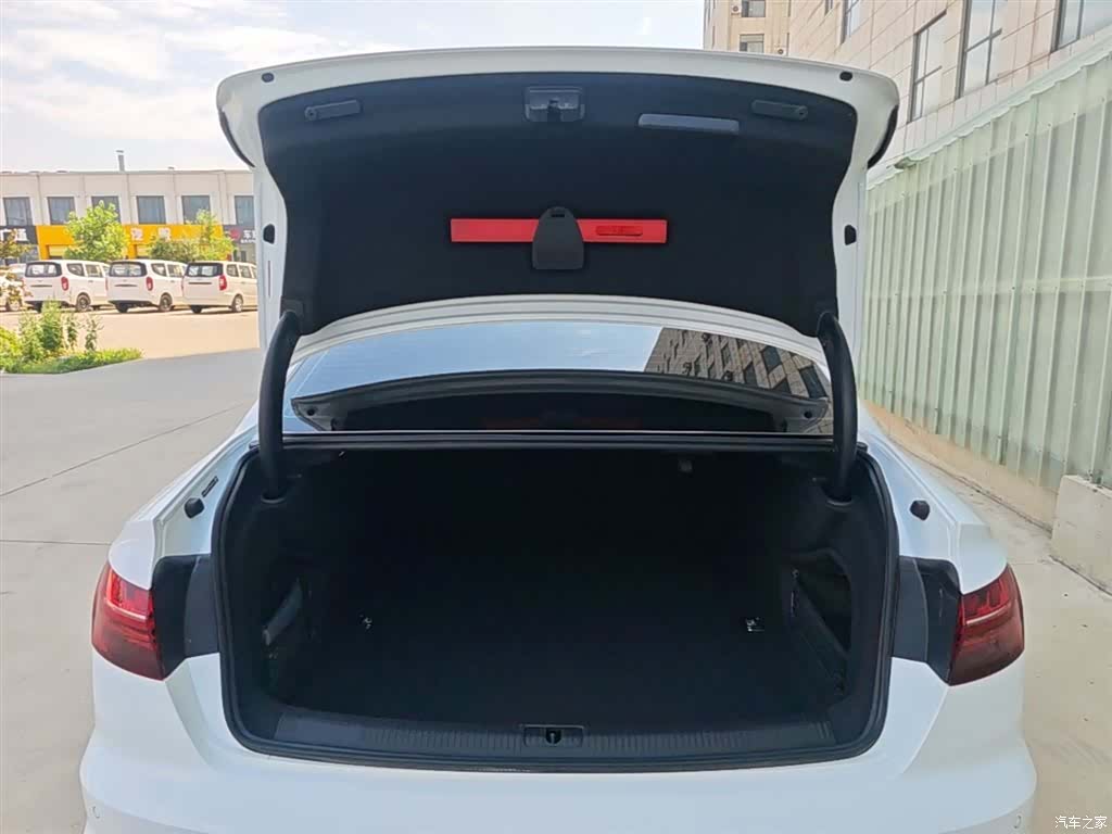Audi A4L, 2023 19