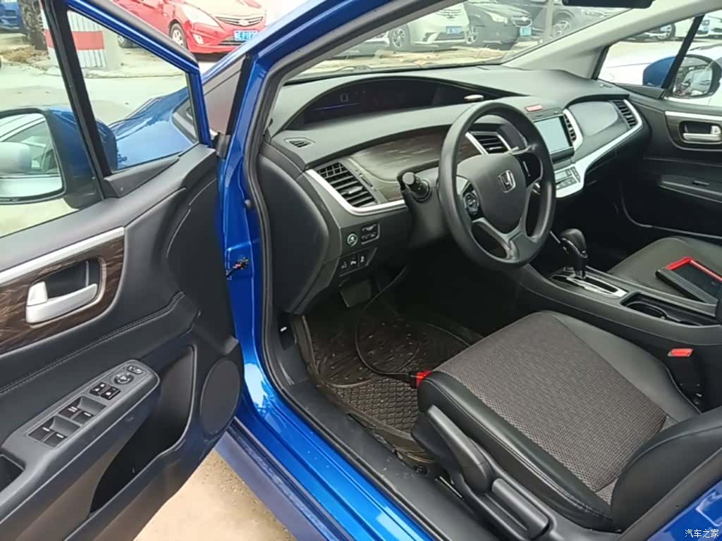 Honda Jade, 2017 16