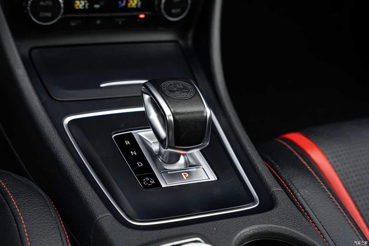 Mercedes-Benz A-Class, 2015 8