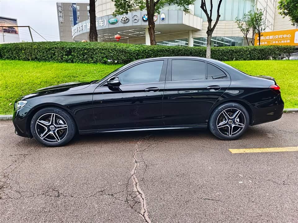 Mercedes-Benz E-class Mercedes-Benz E-class