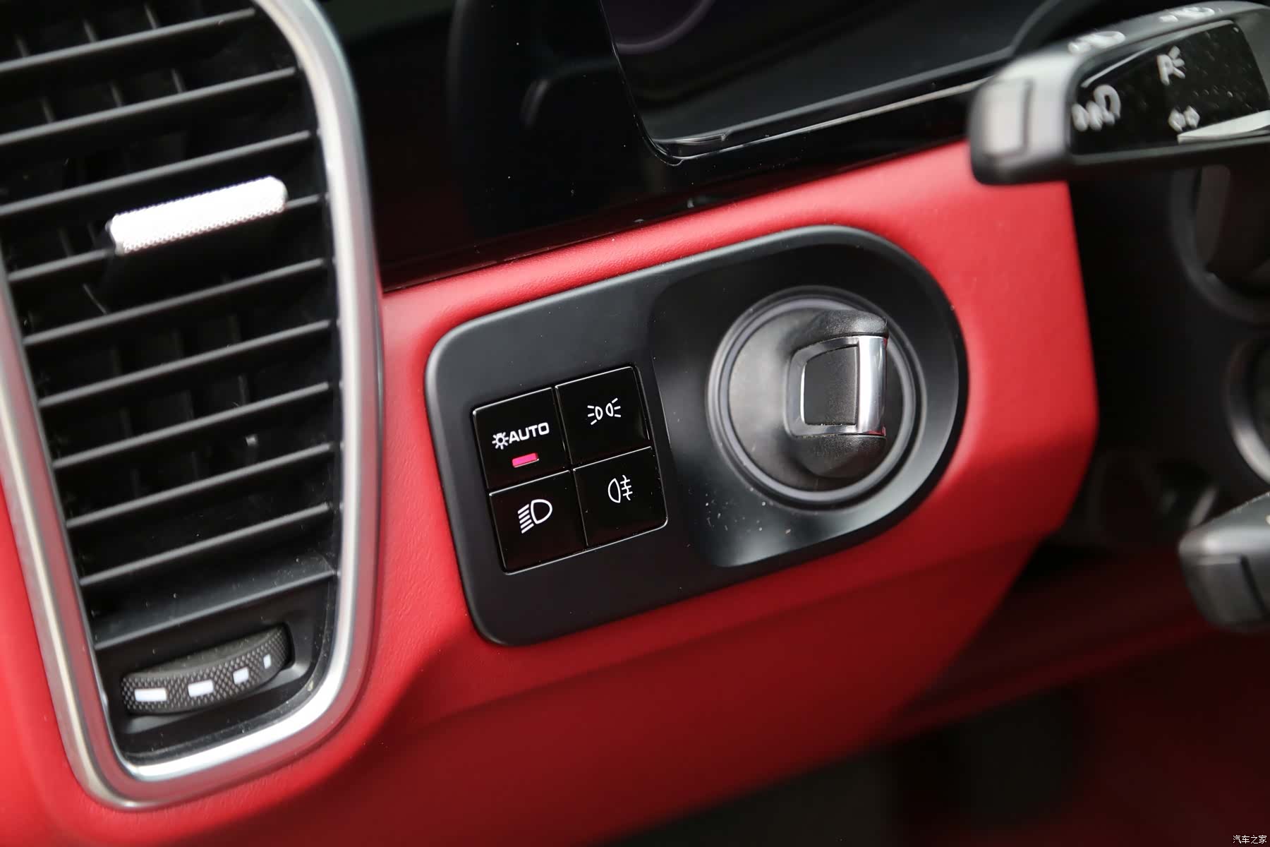 Porsche Cayenne, 2020 16