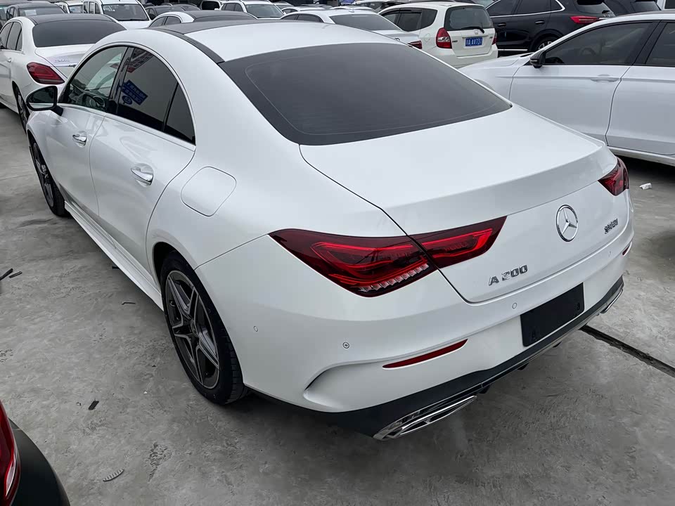 Mercedes-Benz CLA