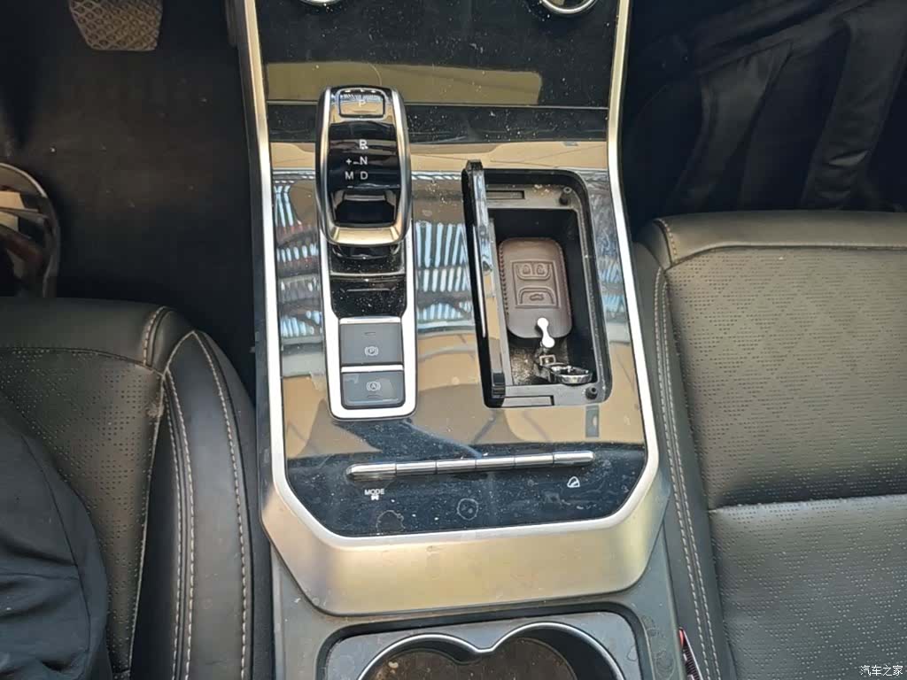 Chery Tiggo 8, 2019 14