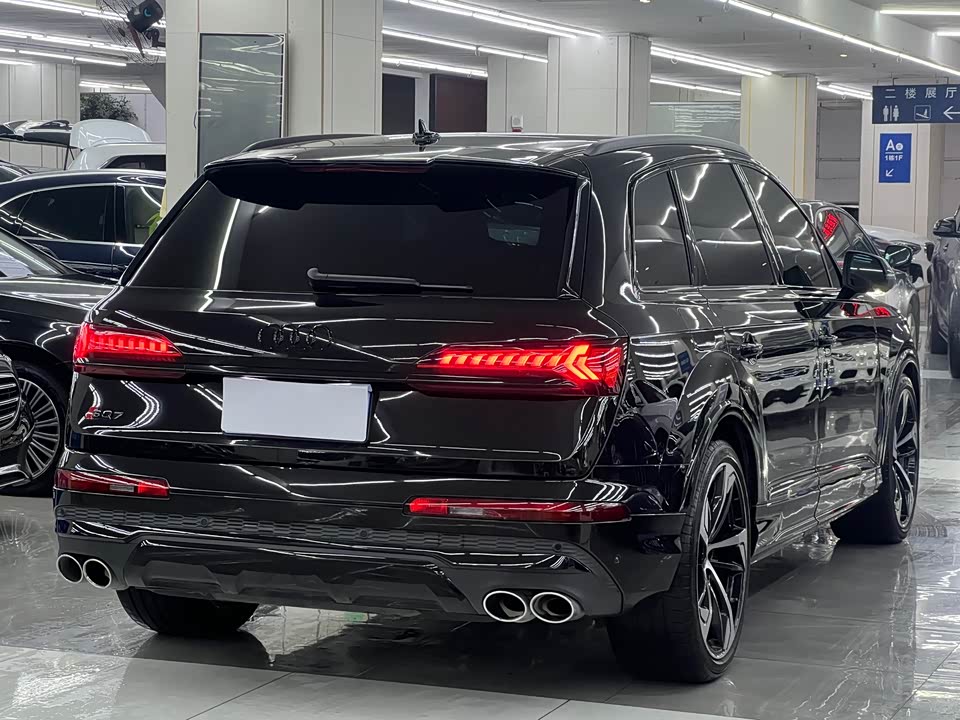 Audi SQ7