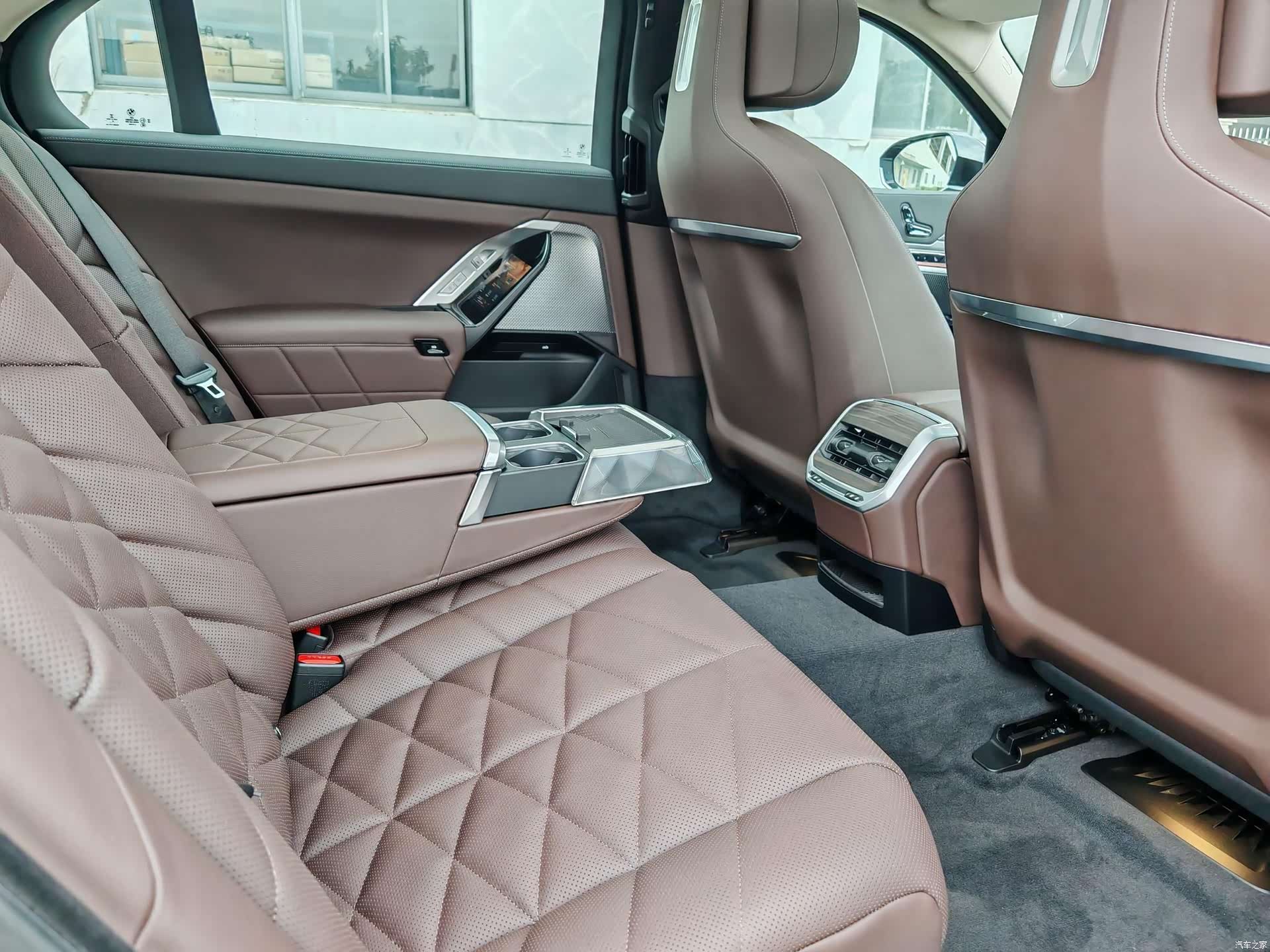 BMW 7 Series, 2025 18