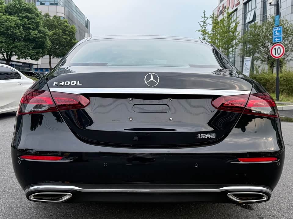 Mercedes-Benz E-class Mercedes-Benz E-class