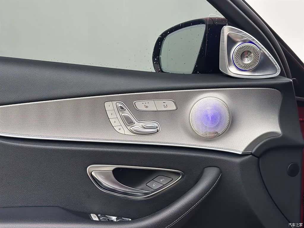 Mercedes-Benz E-Class, 2019 11