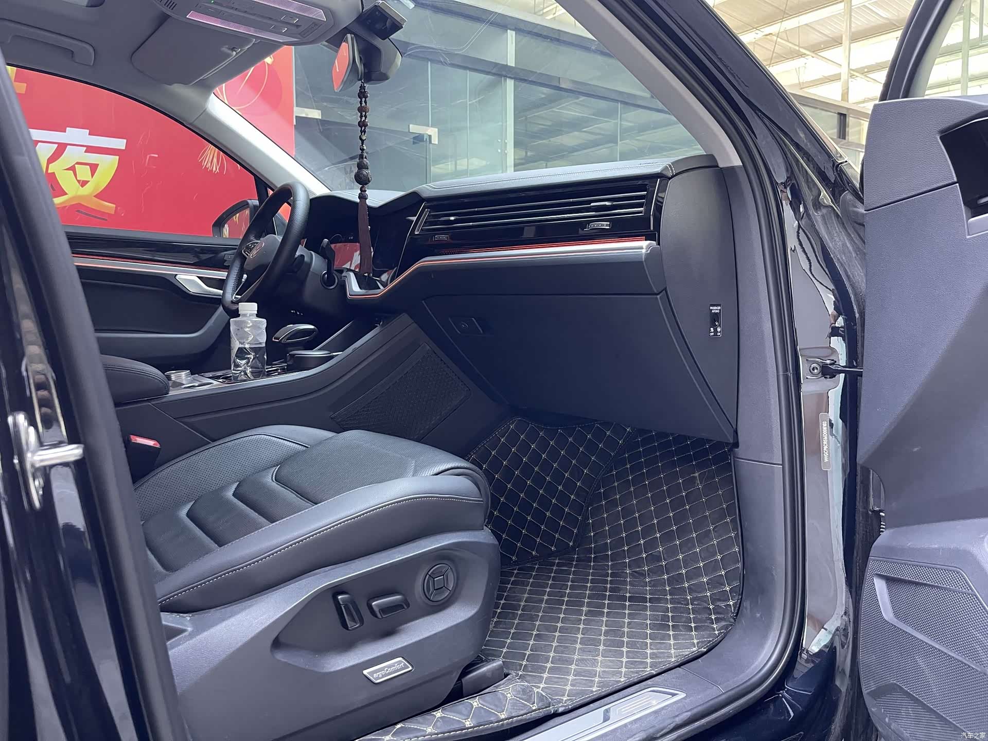 Volkswagen Touareg, 2021 11