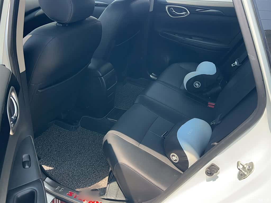 Nissan Sylphy, 2016 все фото