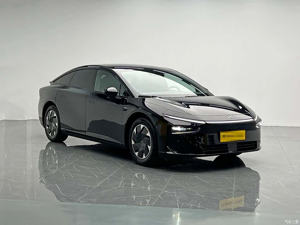 Xpeng P7, 2025 8