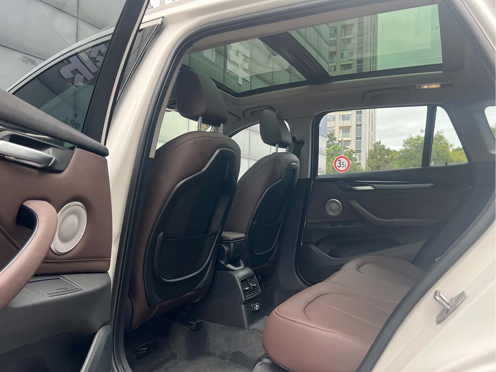 BMW X1, 2023 6