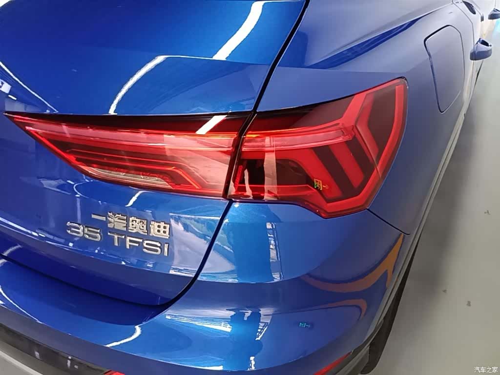 Audi Q3, 2020 8
