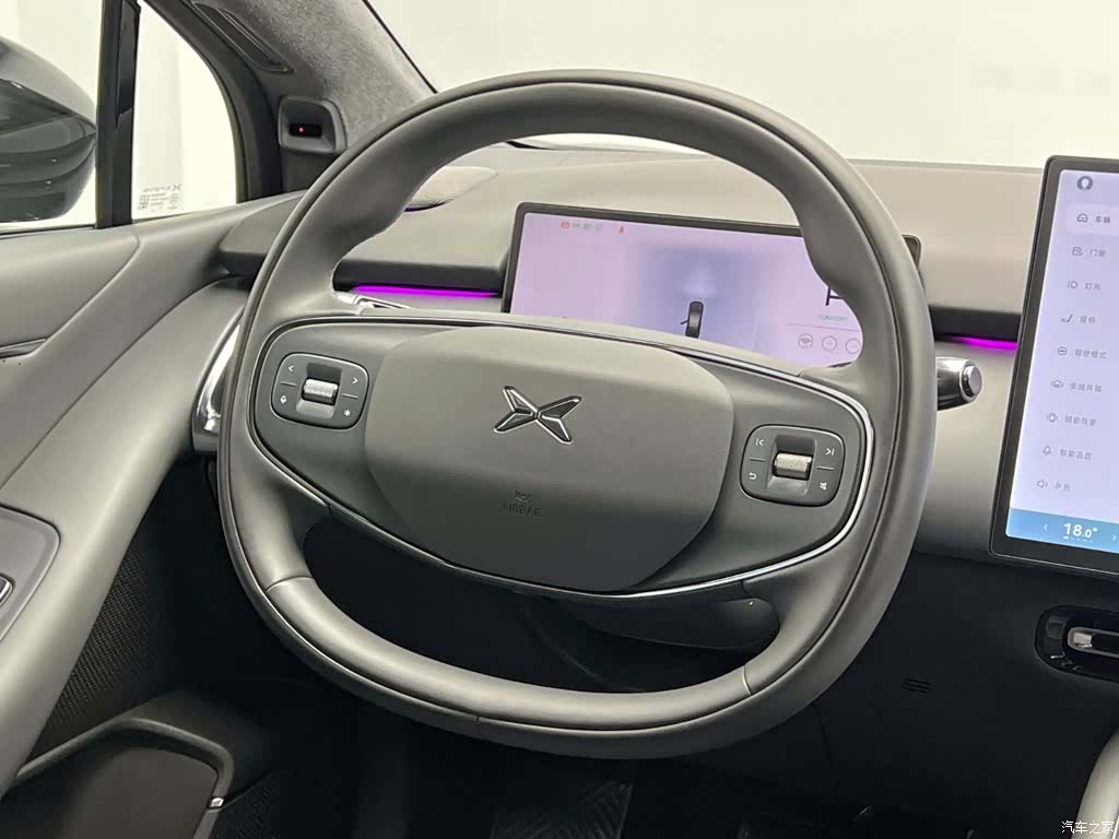 Xpeng P7, 2025 21