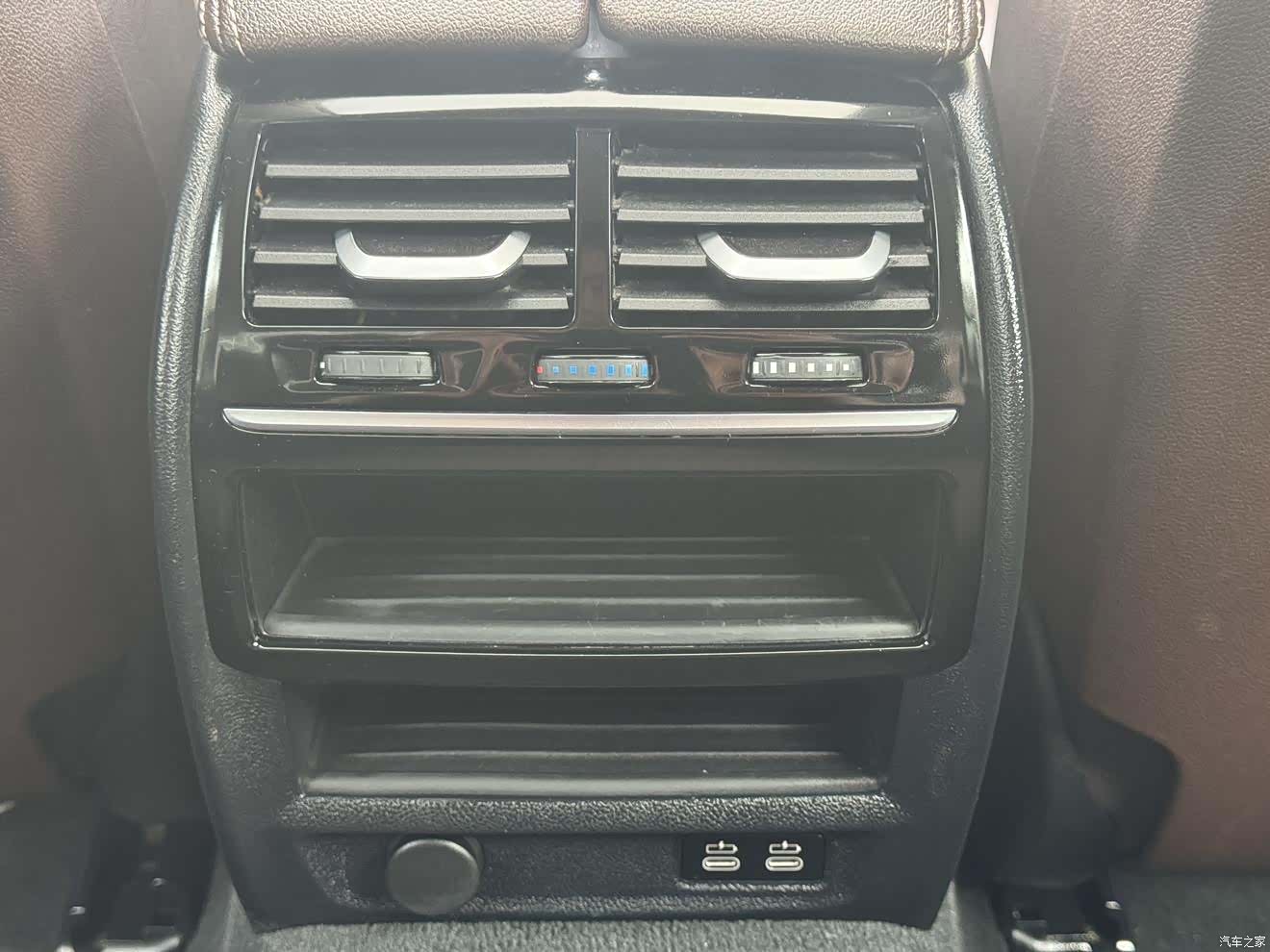 BMW 5 Series, 2023 16