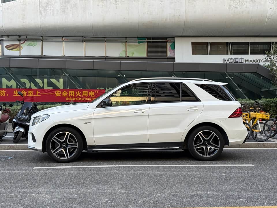 Mercedes-Benz GLE AMG