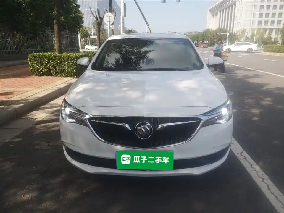 Buick Yinglang
