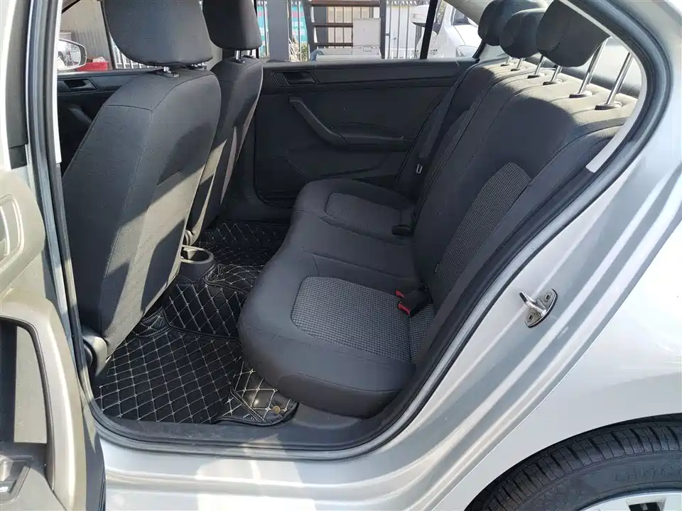 Volkswagen Santana