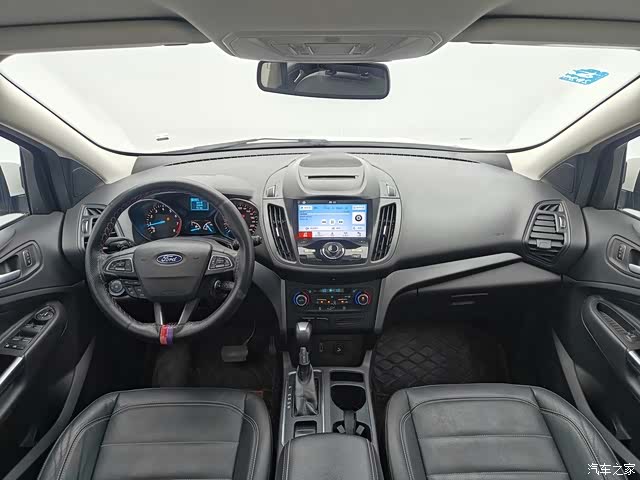Ford Kuga, 2017 6
