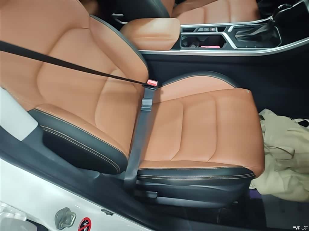 Geely X6, 2020 20