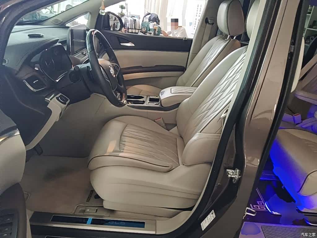 Buick GL8, 2023 15