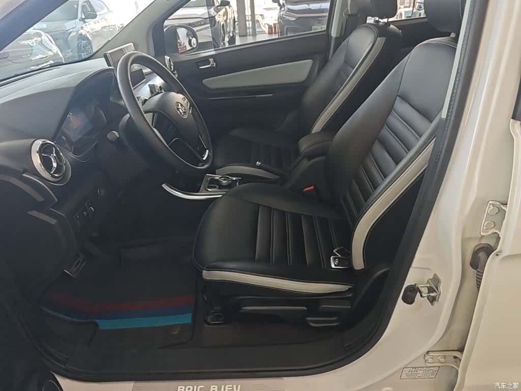 BAIC EC5, 2021 15