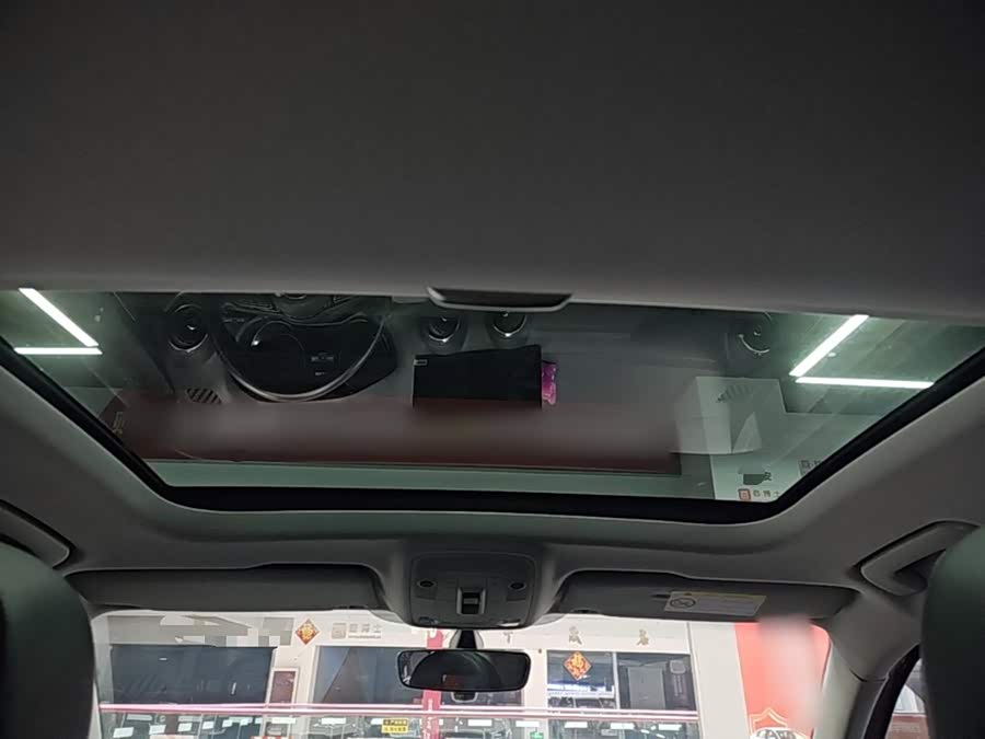 Audi Q2L 2021, фото 17