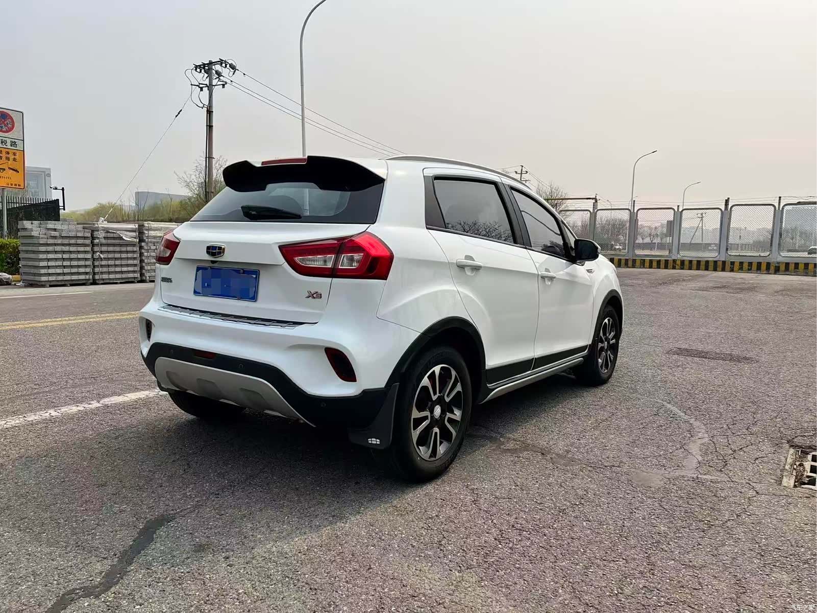 Geely X3, 2018 17