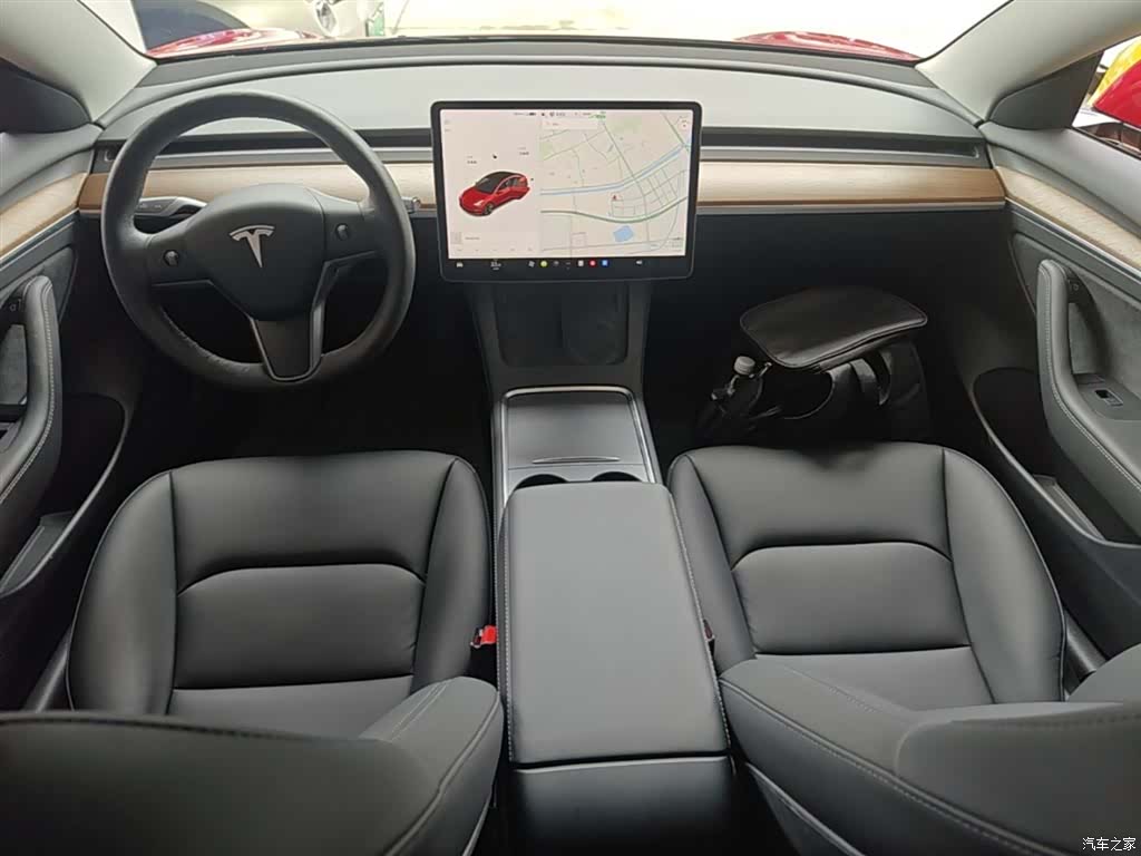 Tesla Model 3, 2021 10