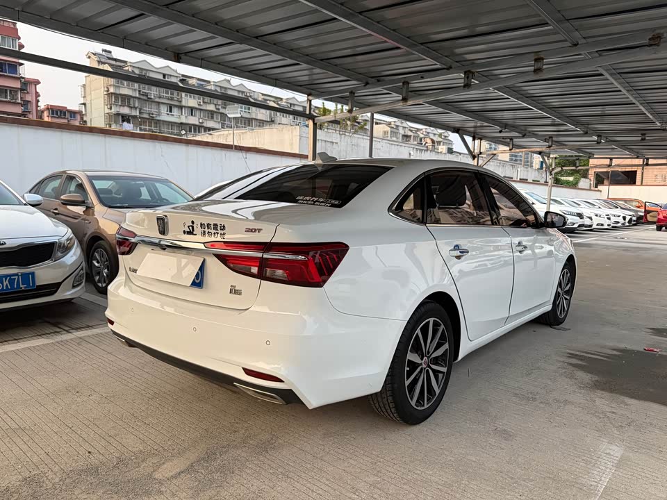Roewe i6 Roewe i6