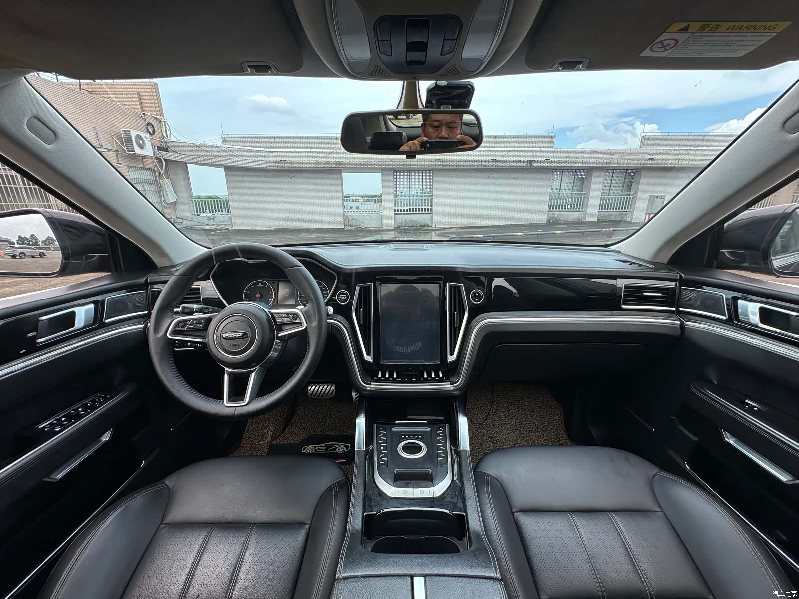Zotye T700, 2018 12
