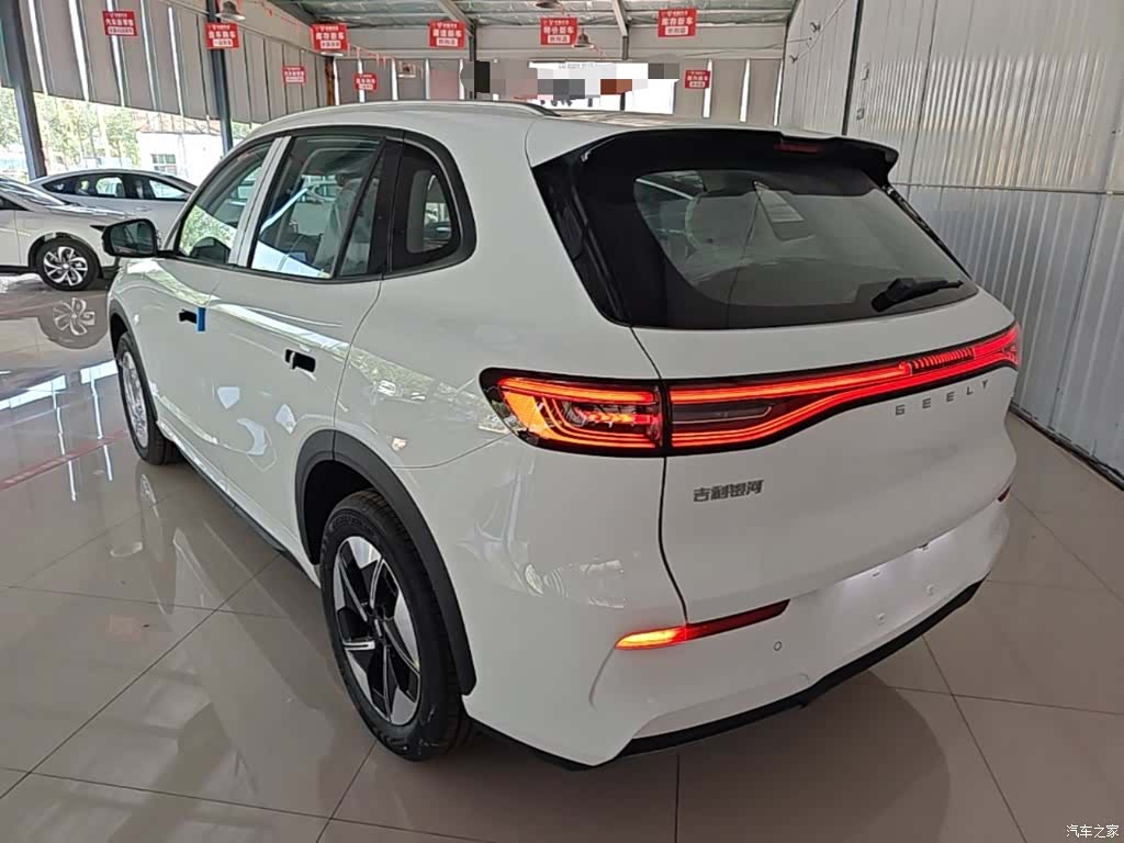 Geely Galaxy E5, 2026 все фото