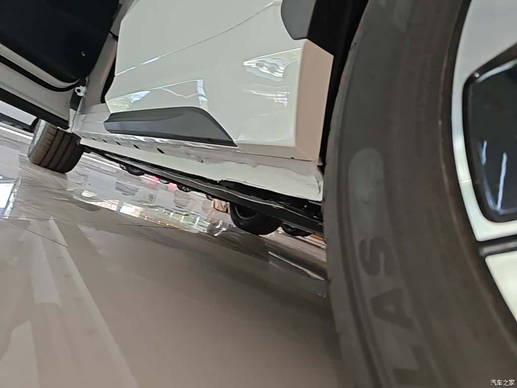 Geely Galaxy E5, 2026 22