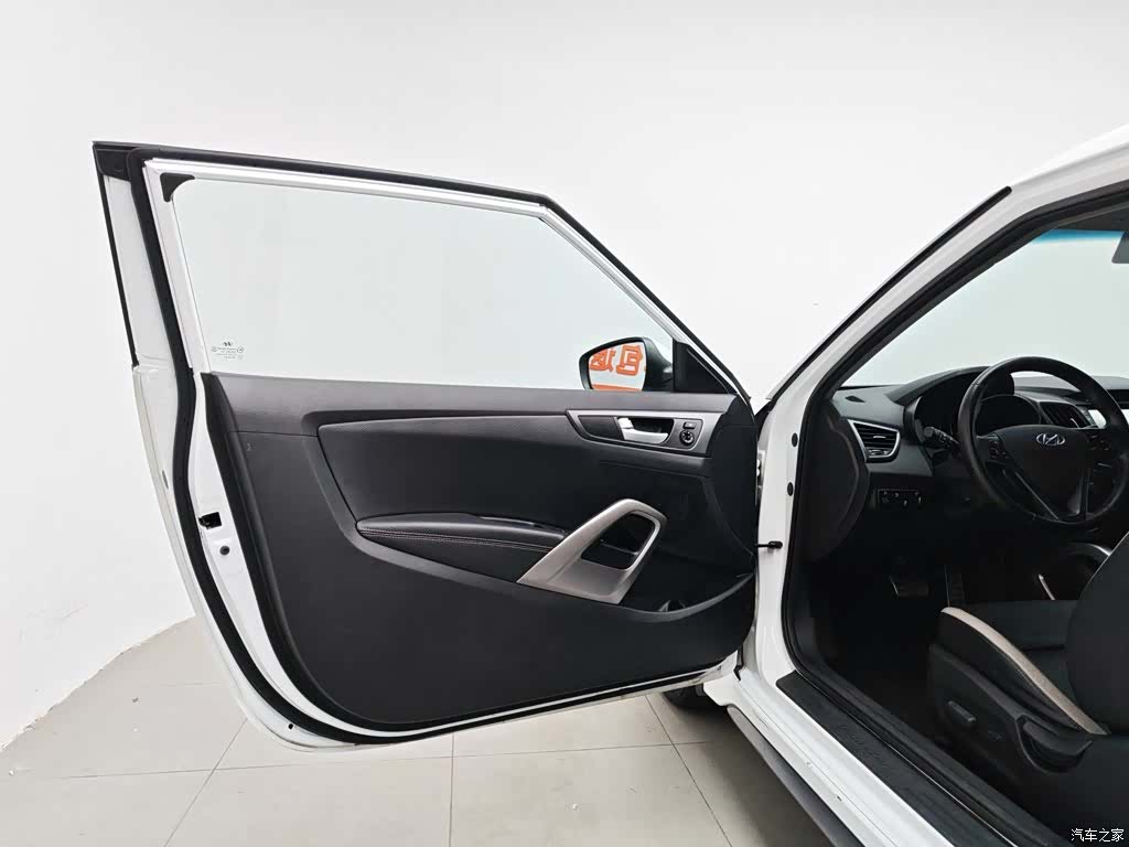 Hyundai Veloster, 2014 8