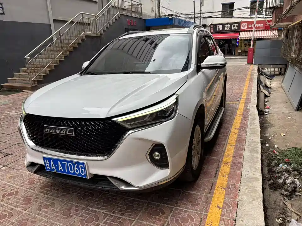 Haval M6