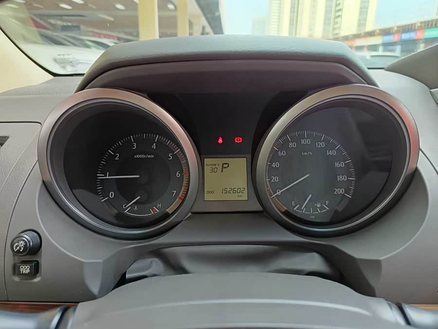 Toyota Prado 2014, фото 11