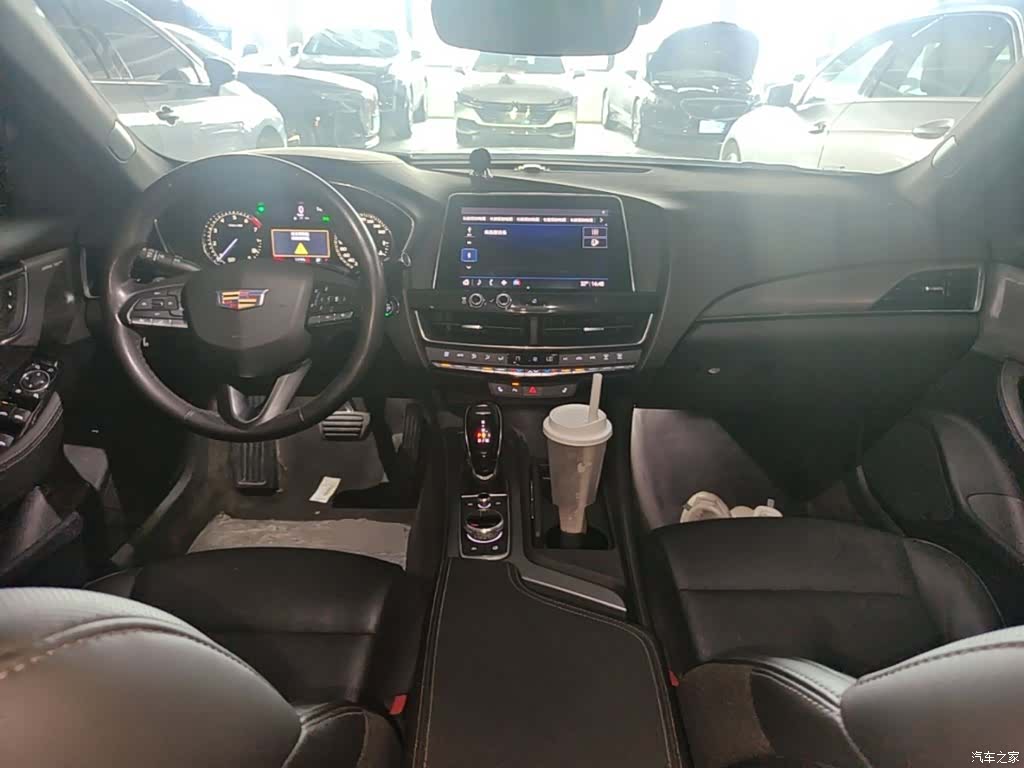 Cadillac CT5, 2020 10