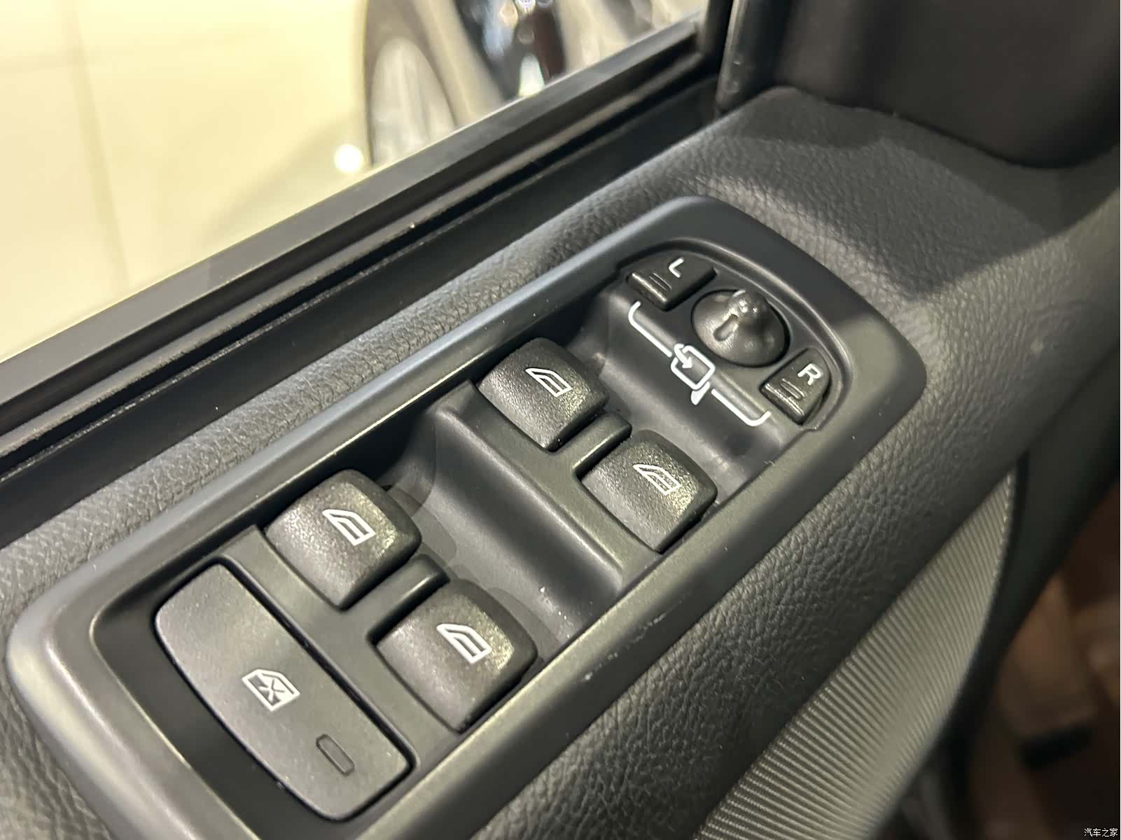 Land Rover Discovery, 2017 7