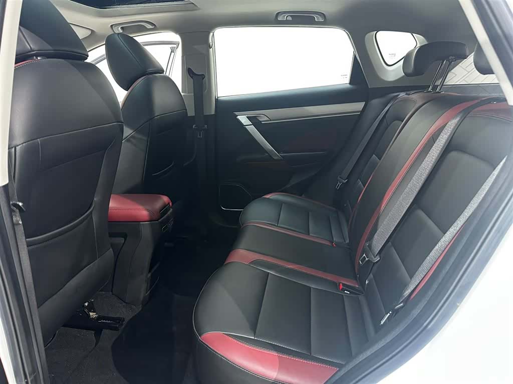 Geely Coolray, 2021 16