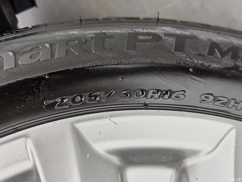 Mazda Mazda3, 2014 24