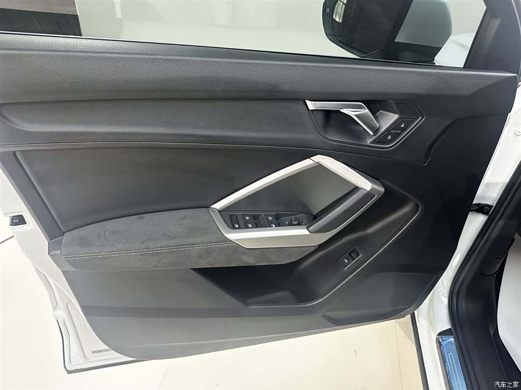 Audi Q3, 2022 17