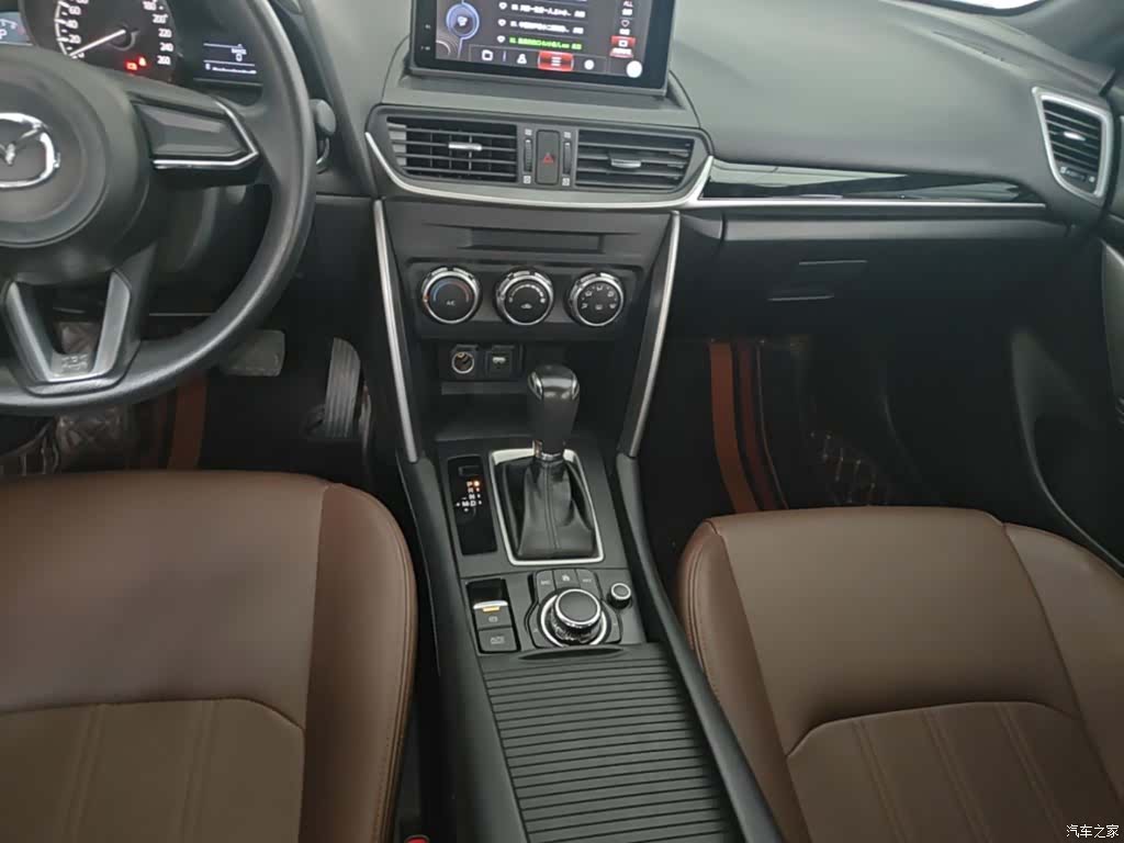 Mazda CX-4, 2019 14