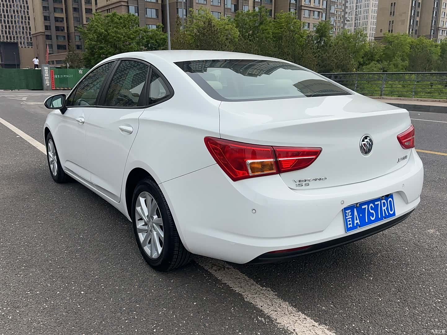Buick Verano, 2017 9