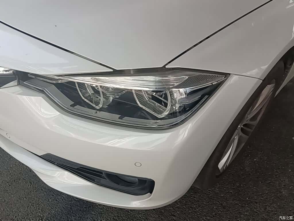 BMW 3 Series, 2016 24
