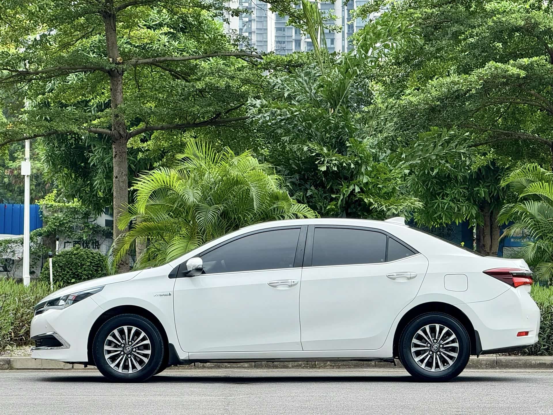 Toyota Corolla, 2017 все фото