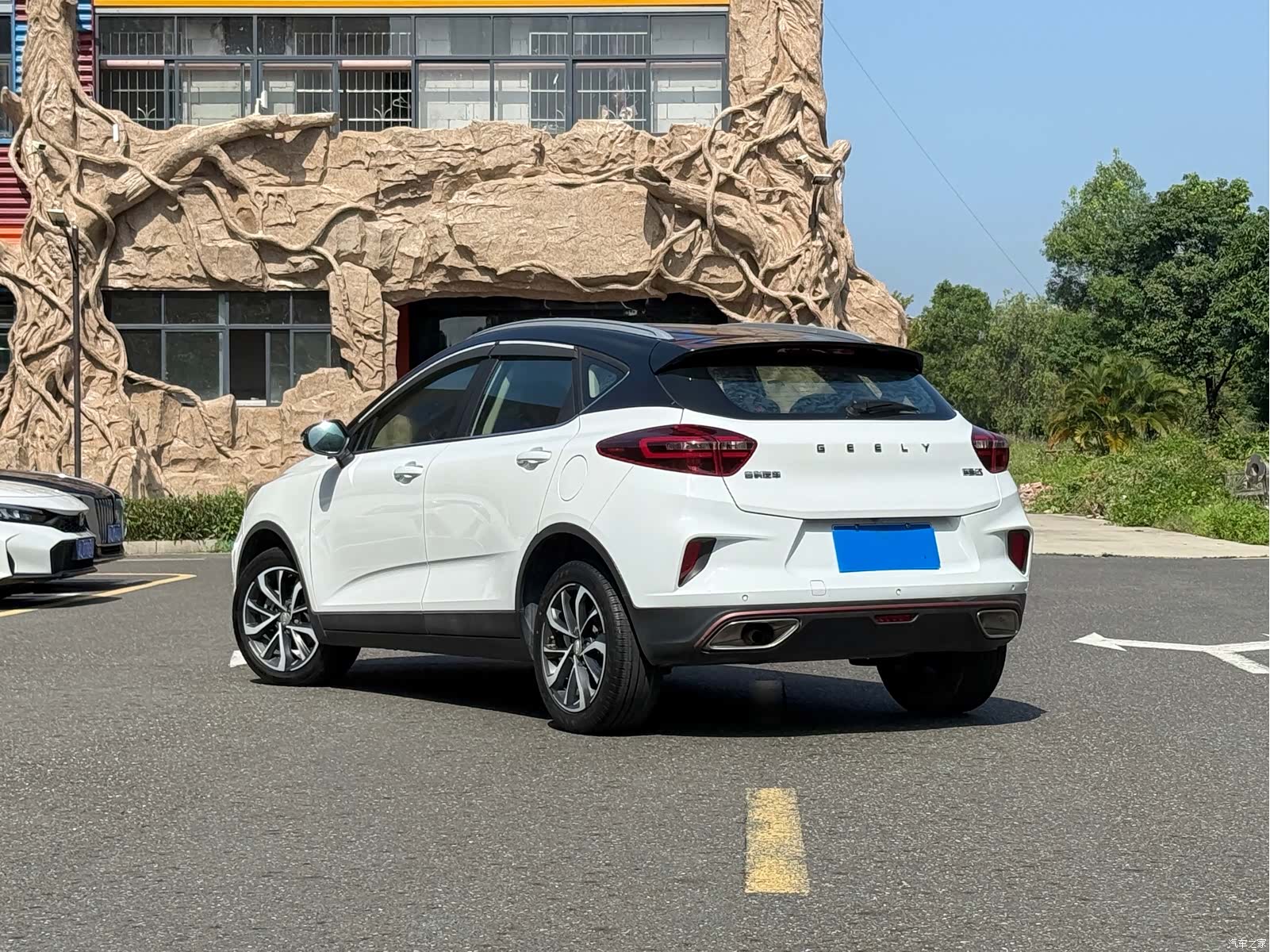 Geely Emgrand, 2021 4