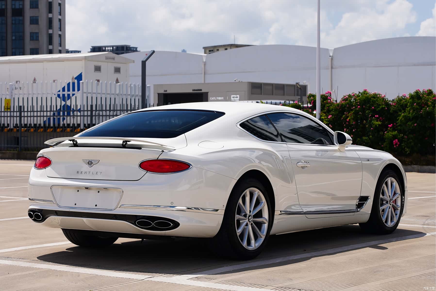 Bentley Continental GT, 2021 28