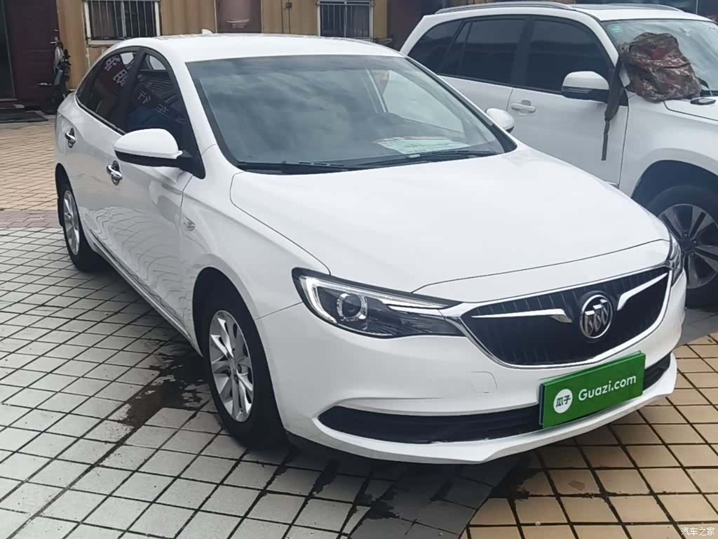 Buick V, 2018 4