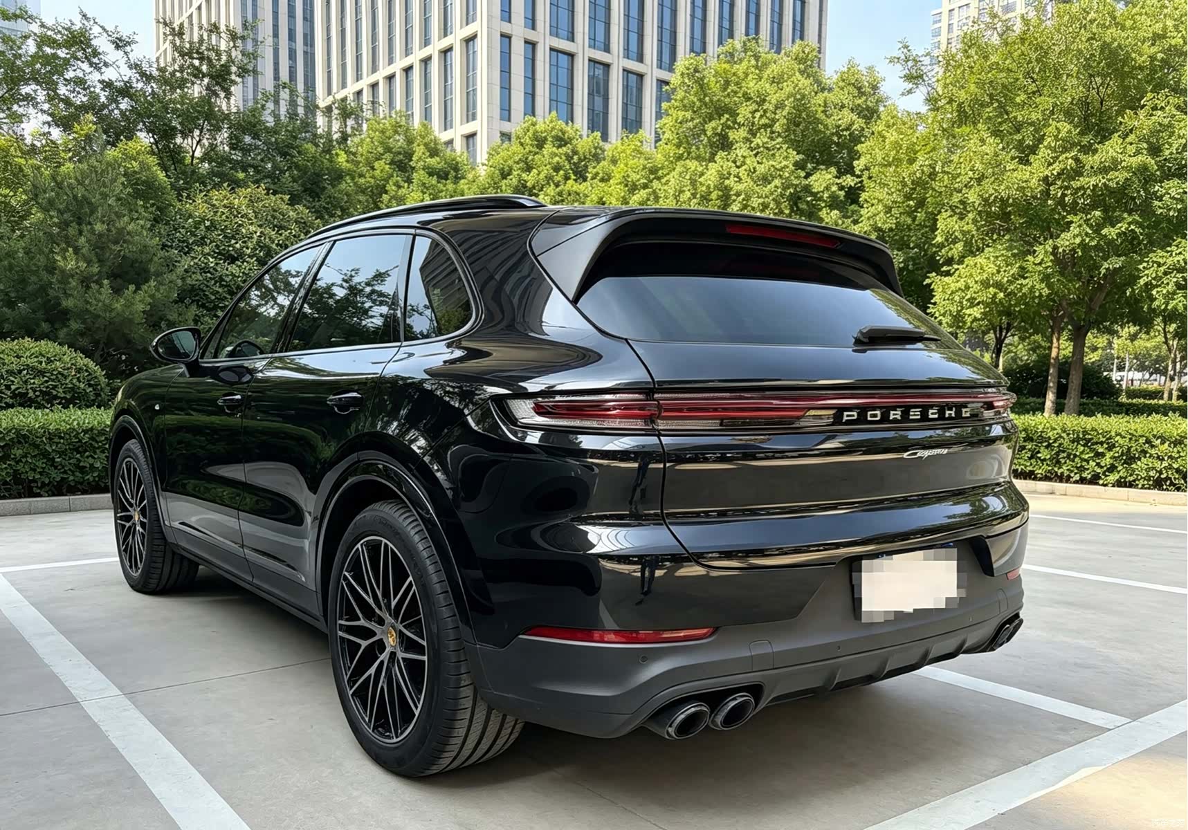 Porsche Cayenne, 2024 13