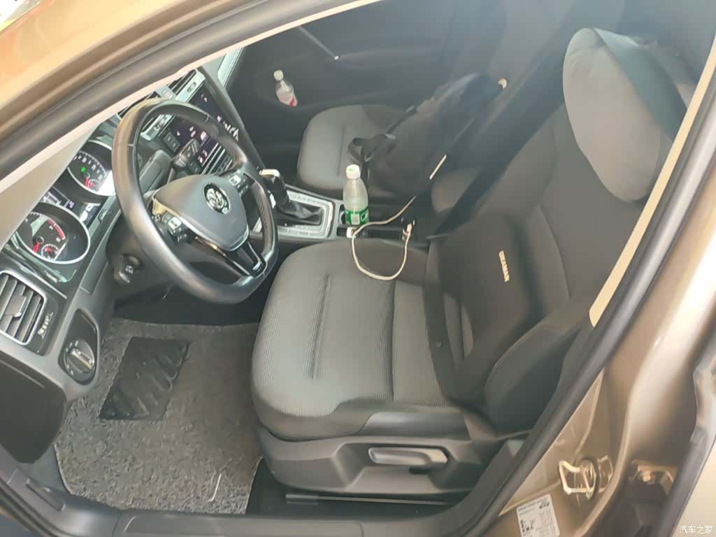 Volkswagen Golf, 2019 15